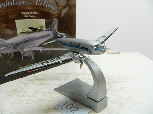 Corgi Aviation 1:144 Douglas DC-3 Air France F-BEFN Box 47110 (B) - Picture 5 of 7