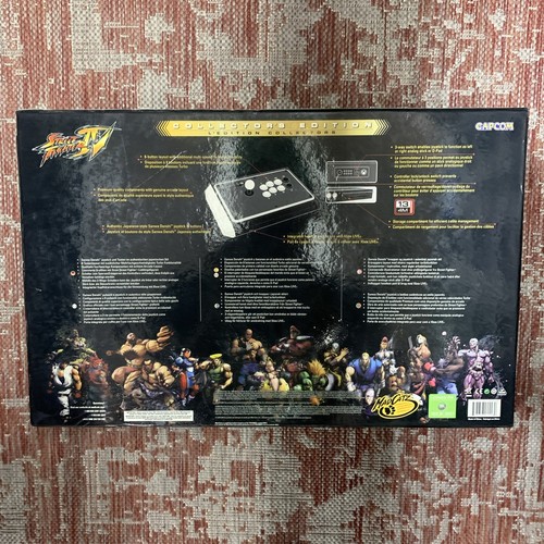 Street Fighter IV 4 Collectors Edition Controllo Gioco Microsoft Xbox 360 Nuovo - Foto 13 di 15