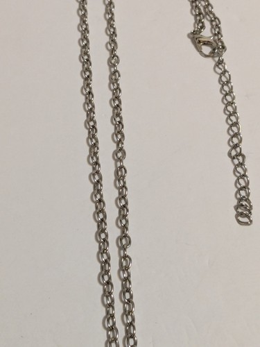 Necklace. Large Round Silver Tone Pendant With Red Bezel Set Acrylic Bead. 34". - Picture 13 of 15