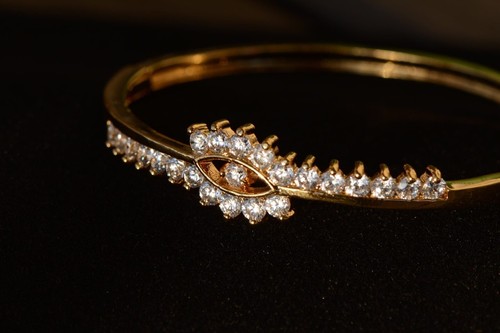 Elegantes weißes Zirkon AAA Designer Damen Messing Armband aus 18 Karat Gold - Bild 6 von 6