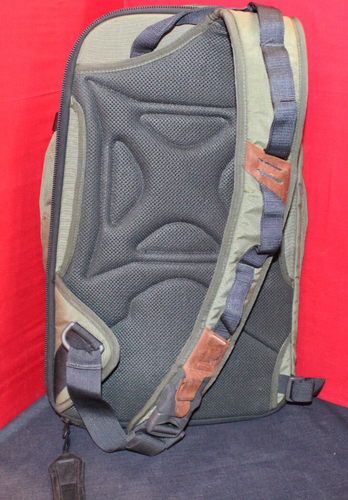 Vertex Commuter Sling 2.0 EDC CCW Sling bag Ranger Green VTX5011 RGN AO1102088 - Picture 2 of 8