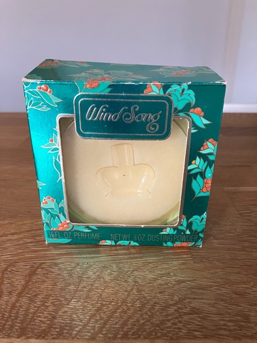 vintage 3 oz Wind Song dusting powder NIB, no perfume - Picture 3 of 7