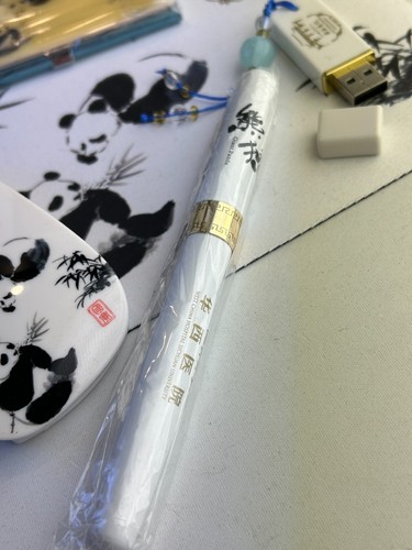 Japanese Giant Panda Computer Mouse Set-Mouse, Pad, Pen, Receiver Card Case - Picture 4 of 7