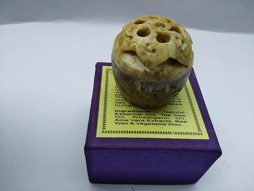 Natural Solid Perfume in Hand Crafted Stone Jar India 8 gm (White Musk) - Picture 2 of 3