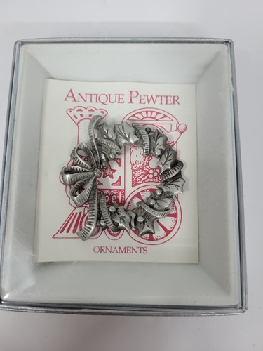 Wallace Silversmiths  Pewter Wreath Christmas Ornament 1992 Holly & Berries Box - Picture 1 of 4