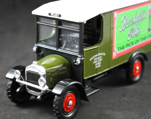 Corgi Classics THORNYCROFT Box Van/camion in livrea promozionale BATCHELOR'S PEAS - Foto 6 di 12