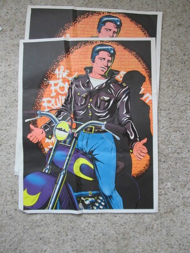 THE FONZ - POSTER  23 X 29 - VINTAGE TV STAR HENRY WINKLER - BLACK LIGHT / PSYCH - Picture 1 of 6