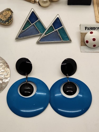 Vintage Lot of 1980's Style Earring Lot Funky Retro Metal & Plastic Mixed - Picture 8 of 21