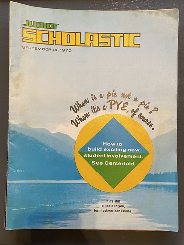 9 Vintage Jr Scholastic Magazines 1970-71 Various issues - Picture 1 of 19