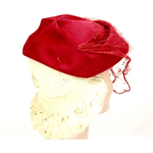 40s Womens Red Dark Pink Veiled Hat WW2 Razooks Plaza Hotel Guernsey Pie - Picture 5 of 10