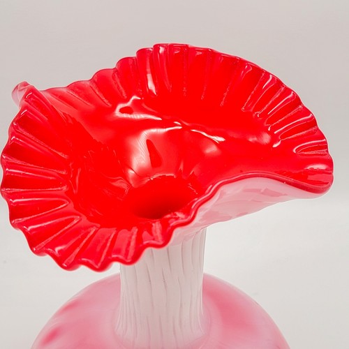 VTG Italian Empoli Cased Lattice Pattern Ruffled Glass Vase 1980s - Picture 5 of 21