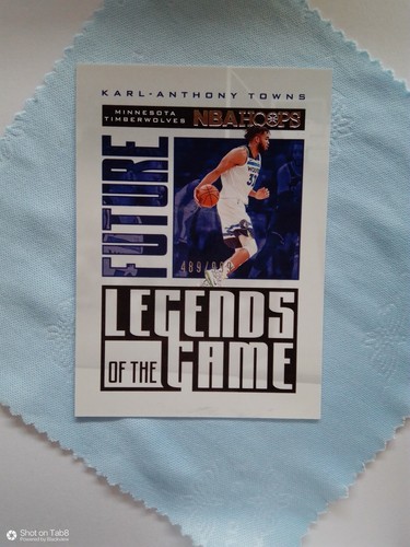 No. 19 Karl-Anthony Towns - Future Legends of the Game Panini NBA Hoops 2020-21 - Bild 1 von 2