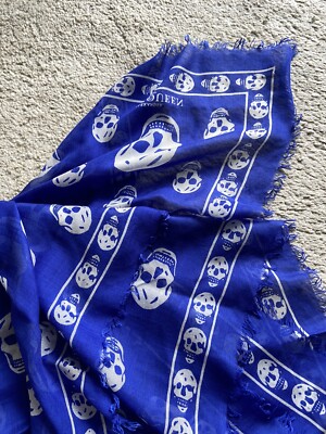Alexander McQueen 100% authentic skull scarf in electric