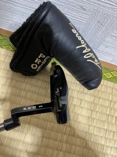 Tad Moore PRO1 Putter 35in w/Head Cover - Picture 4 of 12