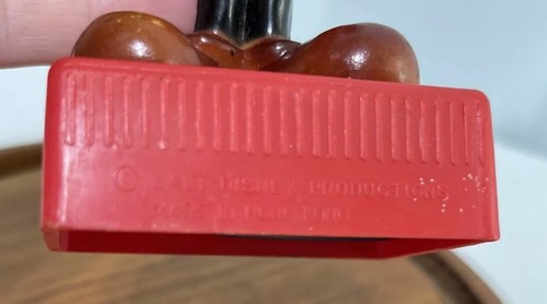 Vintage Topolino temperamatite Walt Disney Productions doppio foro Hong Kong - Foto 4 di 5