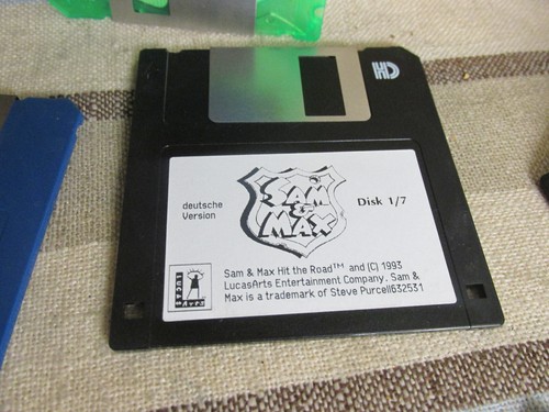Over (40) Vintage 3.5" Computer Games Floppy Discs 1990's-Some German-Untested - Picture 4 of 6