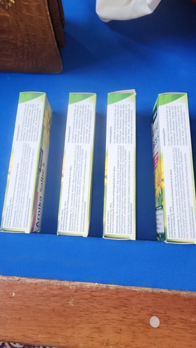 3. 4x 100g Arnika Schmerz-Salve Schmerz Arnika. 100 Gramm (~3,5 Unzen). Termine variieren - Bild 5 von 5