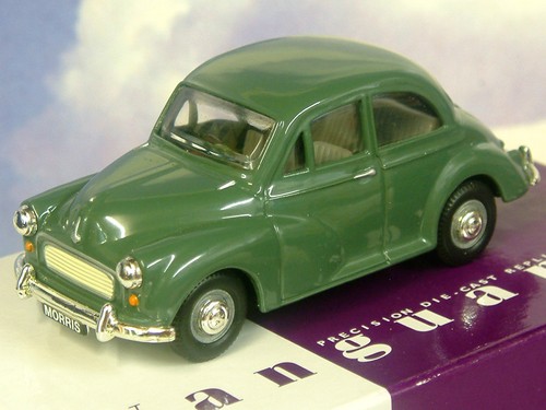 EXCELLENT VANGUARDS 1/43 DIECAST MORRIS MINOR SALOON IN ALMOND GREEN VA05801 - Picture 3 of 4