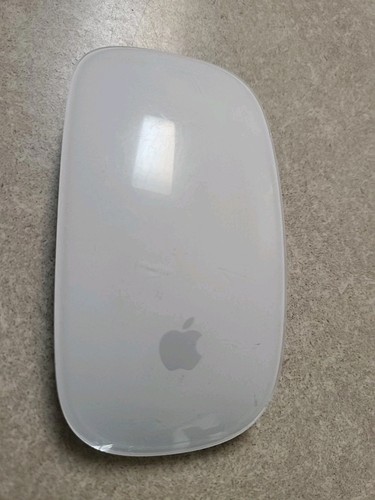 GENUINE Apple Bluetooth Wireless Multi-Touch Magic Mouse - A1296 Tested - Picture 2 of 3