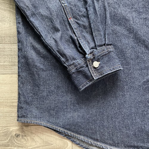 VTG Levi's Red Tab Denim Chore Shirt Men's XL Blue Dark Wash Long Sleeve Button - Picture 2 of 14