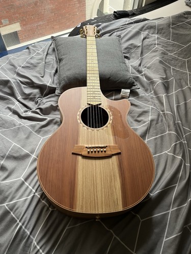 Cole Clark AN2EC-RDBLSB Angel 2 Redwood Blackwood Grand Auditorium Taylor Maton
