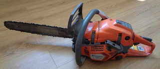 Husqvarna 560 XP Chainsaw 18 Inch Bar And Chain Spares Repairs Untested