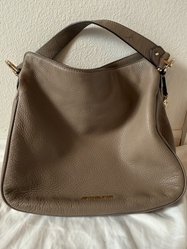 echt Michael Kors genarbtes Leder Hobo Bag taupe gold Hardware Dusche Handtasche