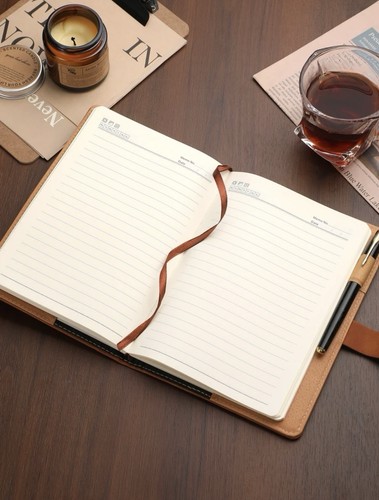 Diario Cuaderno Diario con Cerradura 8" x 6" Marrón Cuero PU 100 Hojas/200 Páginas - Imagen 2 de 8