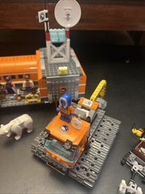 Lego Arctic Base Camp 60036 100% Complete W/Instructions