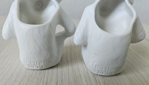 Antique Pair Parian Ware Chimpanzee Match Holders Germany Circa 19th Century 7cm - Picture 5 of 10