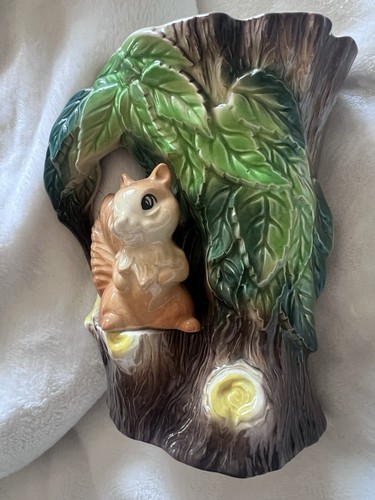 Vintage Hornsey Pottery Ceramic Forest Squirrel and Tree Vase No. 75. No Damage - Bild 4 von 7