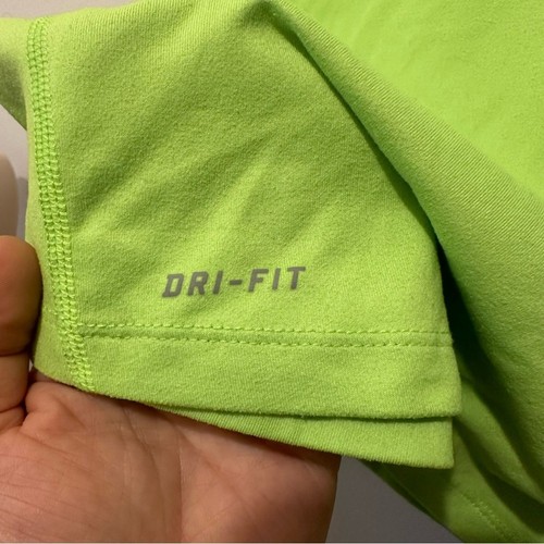 Nike Dri-fit Running Neon Green Long Sleeve Pullover half zip Women’s Small - Picture 2 of 10