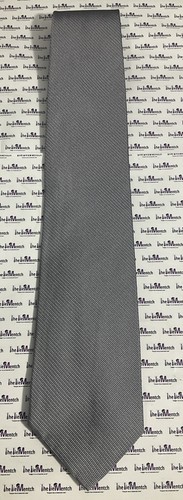 BROOKS BROTHER Silk Light Gray Waffle Design Tie BRAND NEW - Picture 2 of 3