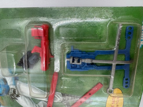 Vtg 1986 M.A.S.K Rescue Mission Adventure Pack Bruce Sato Complete New on Card - Picture 8 of 9