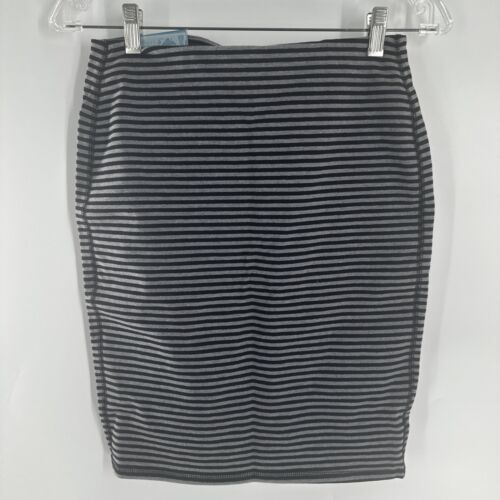 Old Navy Womens Sz XS Pencil Skirt Black Gray Striped Bodycon Stretch Elastic - Picture 3 of 4