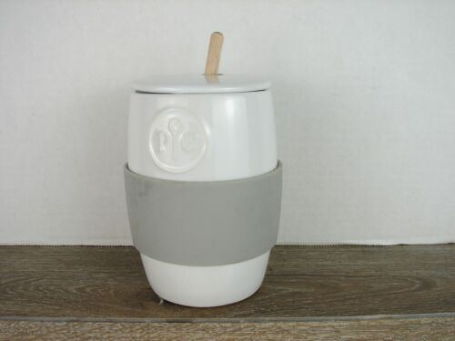 Pampered Chef Egg Cooker / honey jar 1529
