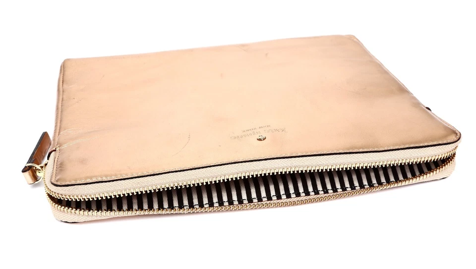 Capa feminina Kate Spade New York dourada 'Be Dazzling' iPad L82307 - Imagem 3 de 3