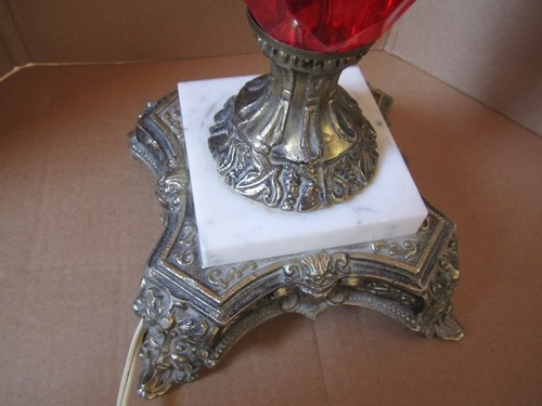 Vintage Table Lamp Red Lucite Prism Pendants Retro Art Deco Large - Picture 10 of 18