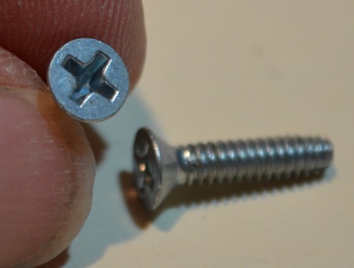 Cabeza Phillips #8 x 32 x 3/4, tornillos cortadores de rosca de cabeza plana, cantidad 200 - Imagen 2 de 3
