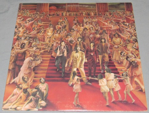 ROLLING STONES: 3 LPs; EXILE ON MAIN ST; THROUGH THE PAST DARKLY; ITS ONLY ROCK - Picture 16 of 22