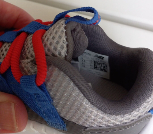 New Balance Toddler Size 5 Playgruv V2 Bungee Sneaker Gray Red Blue Easy On - Picture 4 of 7