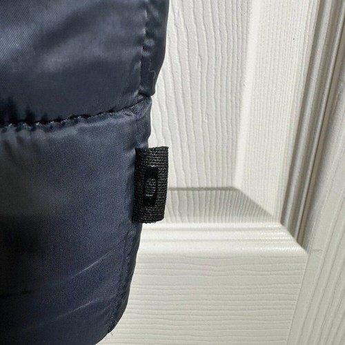 Oakley Reversible Puffer Vest - Picture 6 of 8