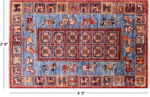 Alfombra de diseño histórico Pazyryk envejecida hecha a mano 2' 8" X 4' 3" - Q10976 - Imagen 2 de 8
