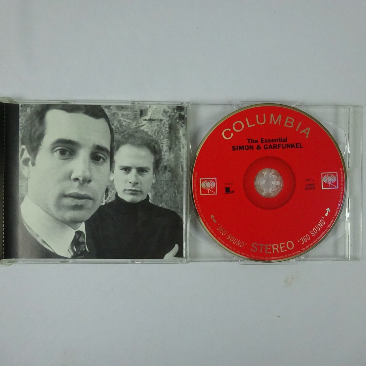 アルゼンチン2discs CD SIMON &amp;amp; GARFUNKEL The Essential (2cd)  2516182 Sont Music /00220 2CD SIMON & GARFUNKEL The Essential (2cd) 2516182 Sont Music
