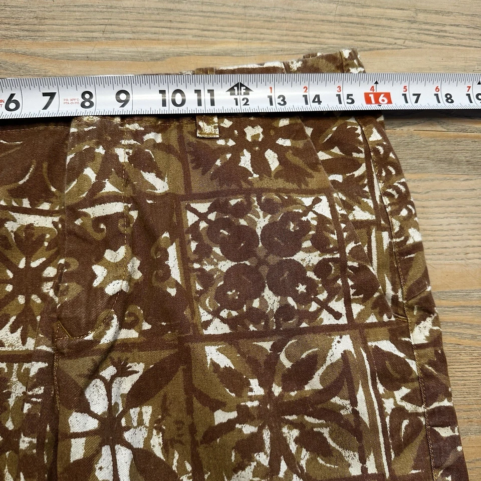 Volcom Faceted Mix Shorts Beige Geometric Men’s 30 w/ 9” Inseam Casual - Image 4 of 4