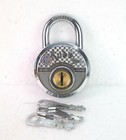 Unique Designed strong Beautiful Kudo company key iron shutter padlock. i42-63