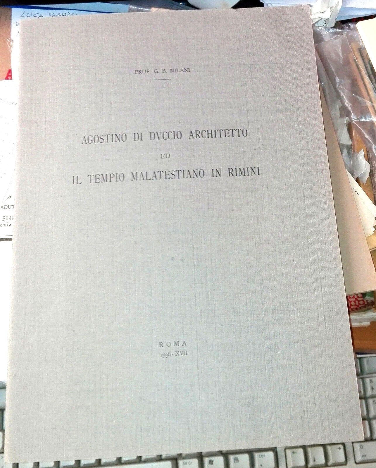 Foto 1 di 4