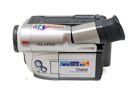 Videocamera Samsung VP-L700 PAL 8mm Video8 Video Camera 880X - Foto 3 di 7