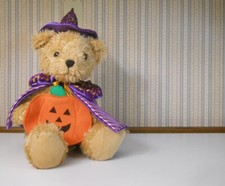 Plush Teddy Bear Halloween sparkly hat cape pumpkin purple orange 14" NICE