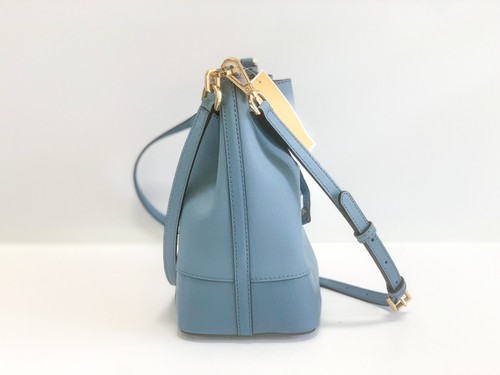 Michael Kors Bucket Bag Trista Powder Blue *Neu mit Etikett* Brandneu mit Etikett - Bild 4 von 18